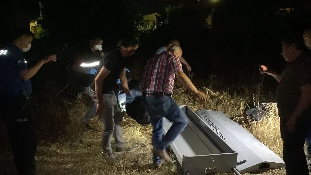 Nazilli'de Bulunan Cesedin Kimliği Tespit Edildi: Otopsi Süreci Başladı Nazilli'de Bulunan Cesedin Kimliği Tespit Edildi: Otopsi Süreci Başladı