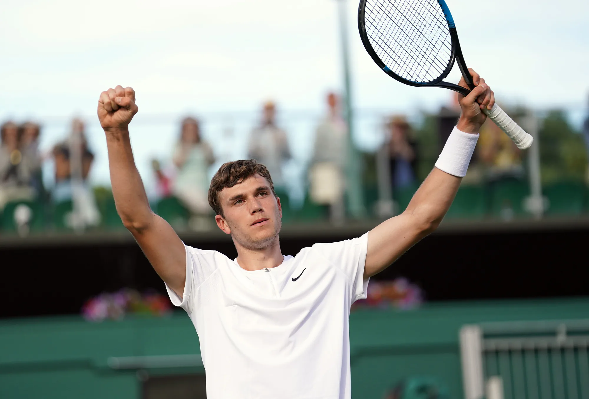 Jack Draper: Wimbledon Öncesi İngiliz Tenisinde Kritik Eşik Jack Draper: Wimbledon Öncesi İngiliz Tenisinde Kritik Eşik