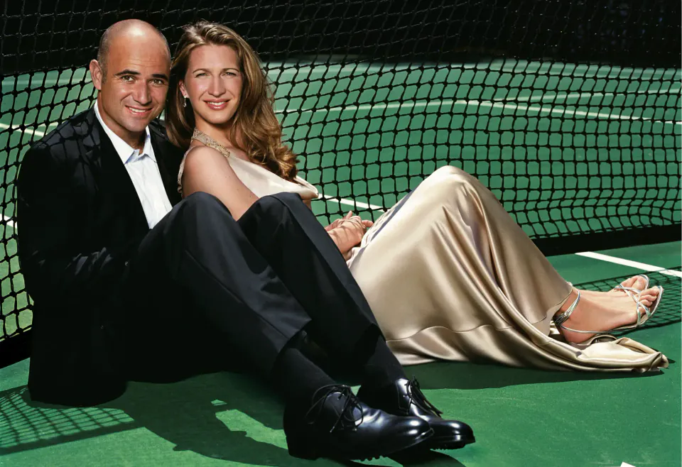 Tenisin Efsane Çifti Steffi Graf ve Andre Agassi'den 24 Yıllık Aşk Mesajı görseli