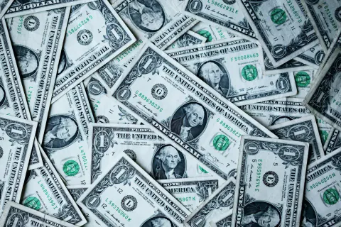 Stablecoin Paradoksu: Finansal Devrim mi, Yoksa Atıl Nakit mi?