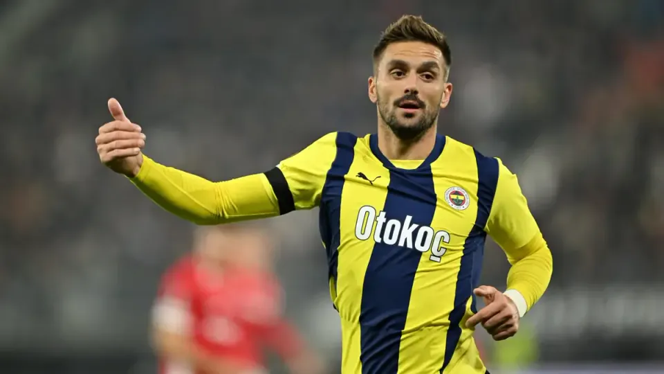 Dusan Tadic Al-Wahda'ya Veda Etti: Fenerbahçe'ye Dönüş İddiaları Gündemde görseli