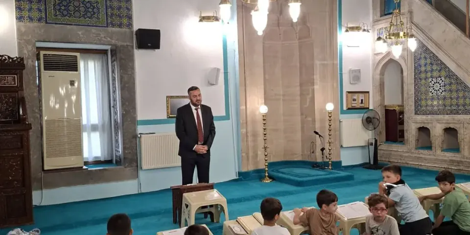 Bozüyük Müftüsü Kemal Arpacı'dan Yaz Kur'an Kursu Öğrencilerine Ziyaret görseli