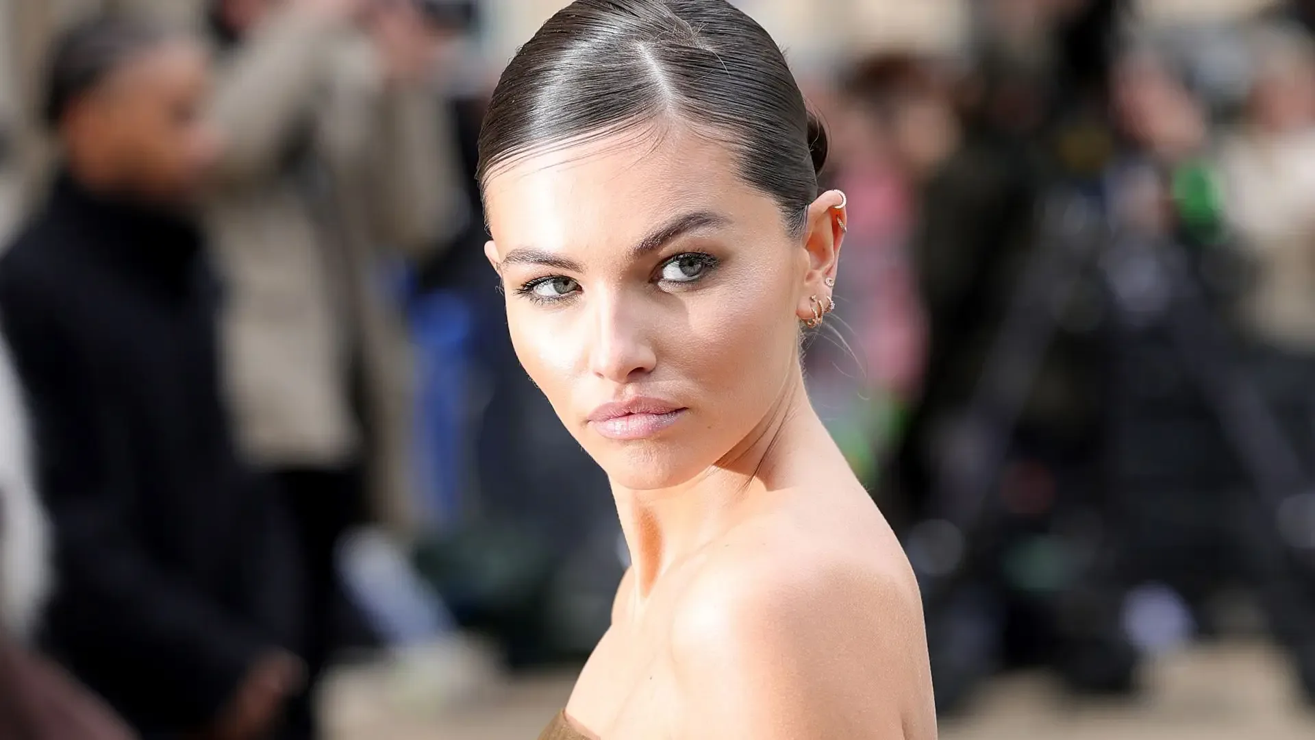 Thylane Blondeau Miu Miu Düğün Gününde Göz Doldurdu Thylane Blondeau Miu Miu Düğün Gününde Göz Doldurdu