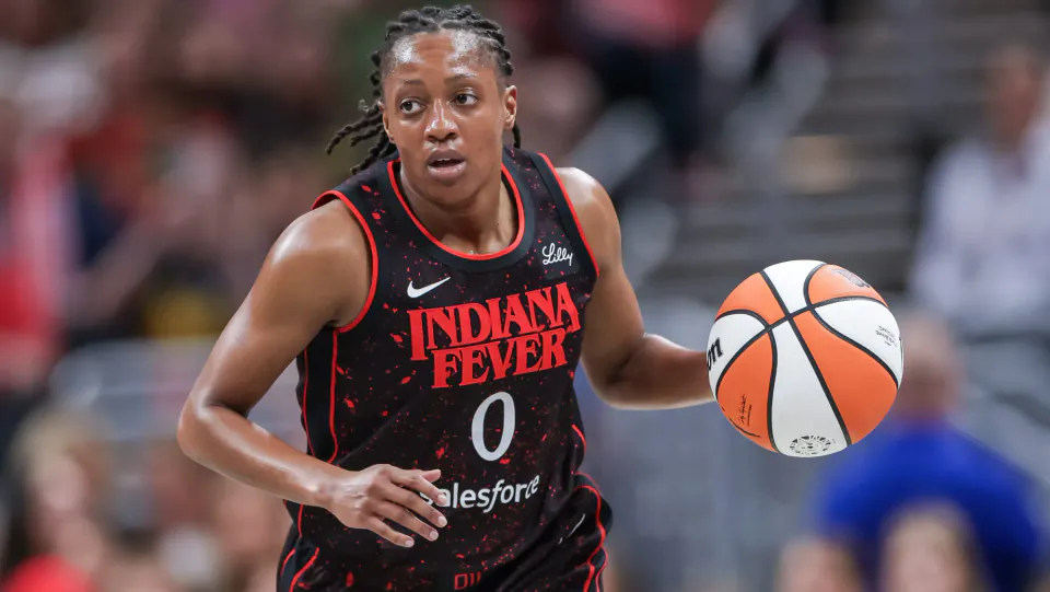 WNBA'in Skor Makinesi Kelsey Mitchell: Indiana Fever'ın Yıldızı görseli
