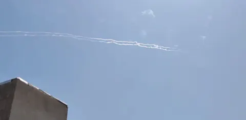 İran, Ürdün'e 8 Füze Fırlattı: Hava Savunma Sistemleri Hedefleri İmha Etti