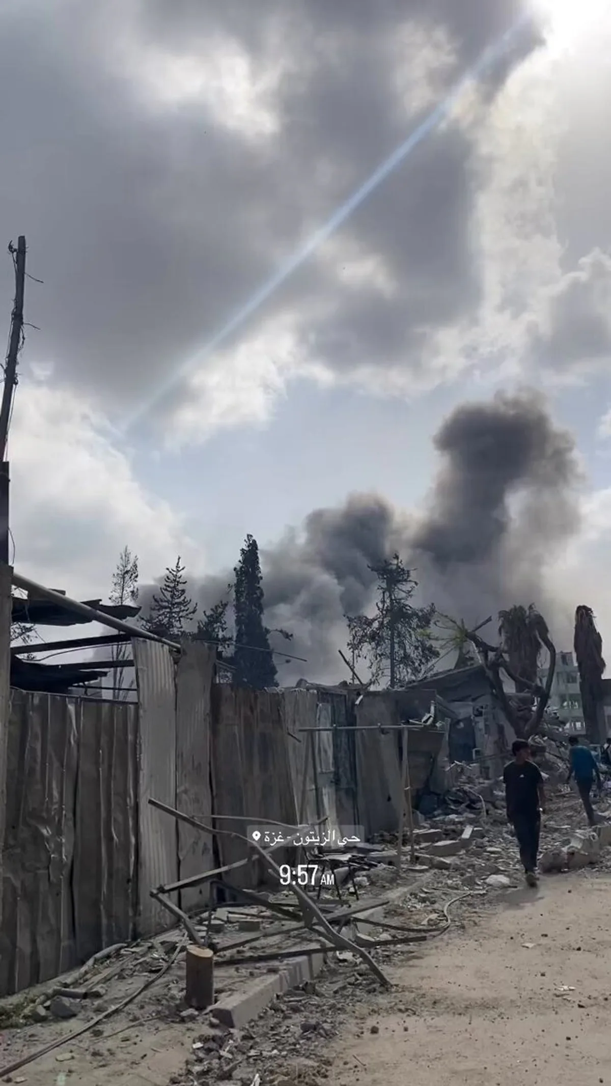 İsrail Ordusu Gazze'nin Güneydoğusundaki Mahalleyi Bombaladı İsrail Ordusu Gazze'nin Güneydoğusundaki Mahalleyi Bombaladı