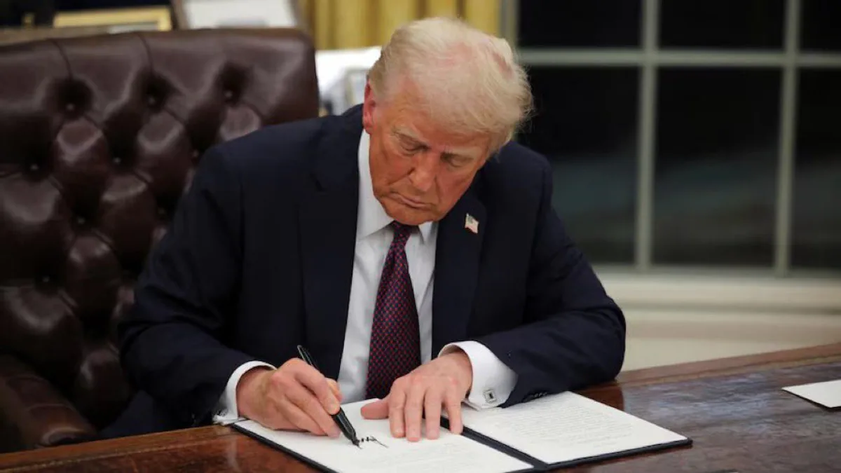Trump, Antifa'yı Terör Örgütü İlan Etti Trump, Antifa'yı Terör Örgütü İlan Etti