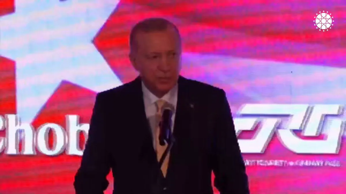 Cumhurbaşkanı Erdoğan, Trump ile İstişare Toplantısı Gerçekleştirdi Cumhurbaşkanı Erdoğan, Trump ile İstişare Toplantısı Gerçekleştirdi