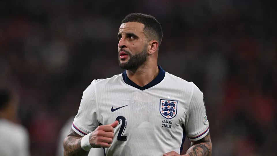İngiltere Futbolunda Bir Devir Kapandı: Kyle Walker Emekli Oldu görseli