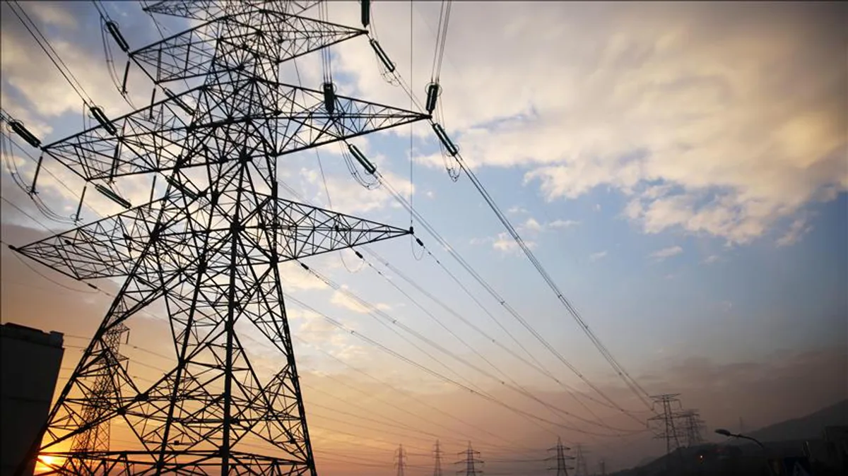Türkiye'de Elektrik Üretimi ve Tüketimi Arasındaki Denge Türkiye'de Elektrik Üretimi ve Tüketimi Arasındaki Denge