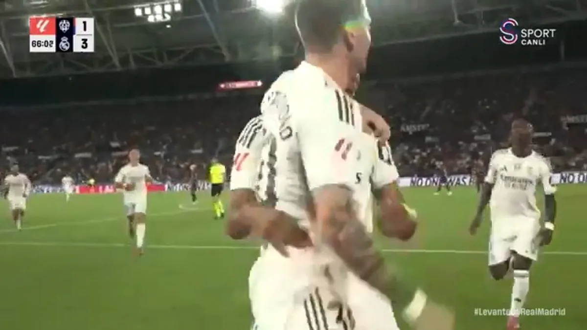 Arda Güler ve Kylian Mbappe İş Birliği Devam Ediyor Arda Güler ve Kylian Mbappe İş Birliği Devam Ediyor