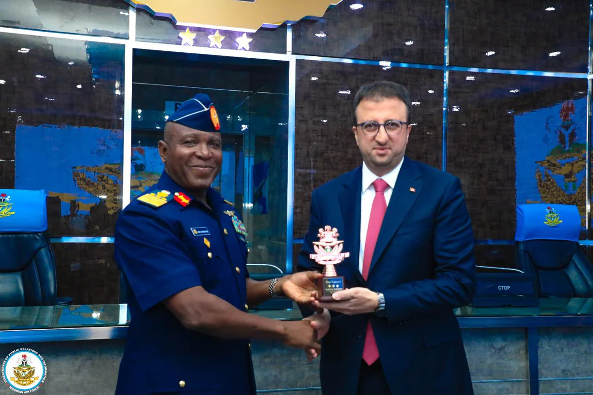 Nijerya Hava Kuvvetleri, ASELSAN ile İş Birliğini Güçlendiriyor Nijerya Hava Kuvvetleri, ASELSAN ile İş Birliğini Güçlendiriyor