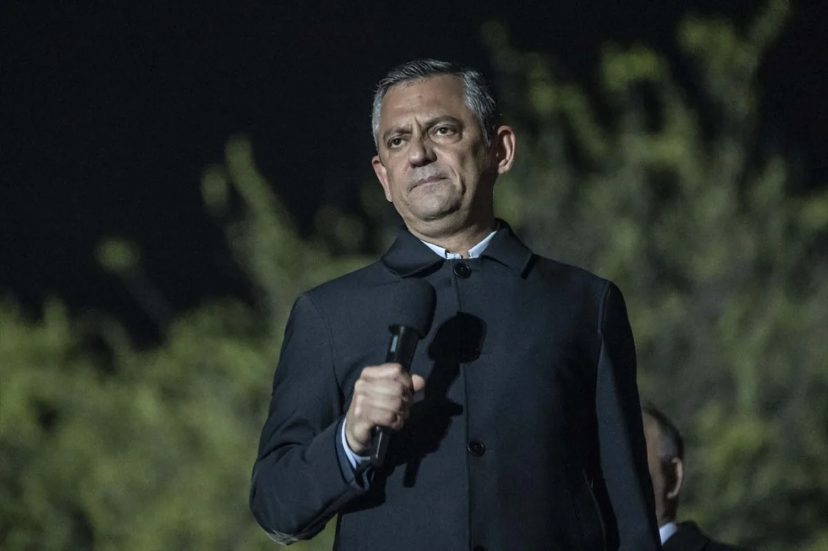 CHP Lideri Özgür Özel'den Filo Açıklaması CHP Lideri Özgür Özel'den Filo Açıklaması