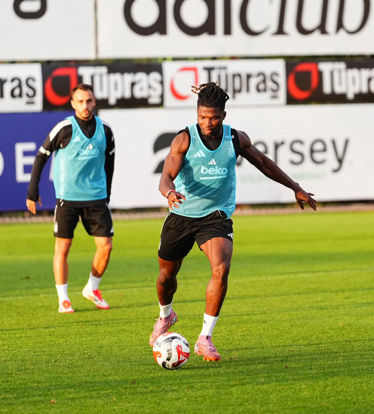 Beşiktaş, Kocaelispor Maçı İçin Hazırlıklarına Başladı Beşiktaş, Kocaelispor Maçı İçin Hazırlıklarına Başladı