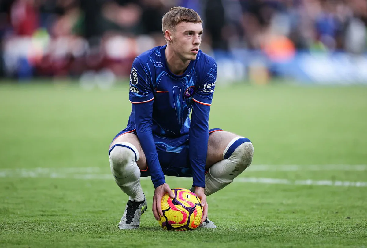Chelsea'de Cole Palmer'e Sakatlık Darbesi: 3 Haftalık Futbolsuzluk Chelsea'de Cole Palmer'e Sakatlık Darbesi: 3 Haftalık Futbolsuzluk