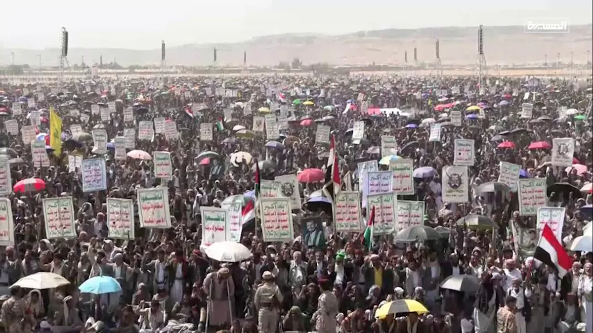 Yemen'de İsrail'e Karşı Dayanışma Yürüyüşü Düzenlendi Yemen'de İsrail'e Karşı Dayanışma Yürüyüşü Düzenlendi