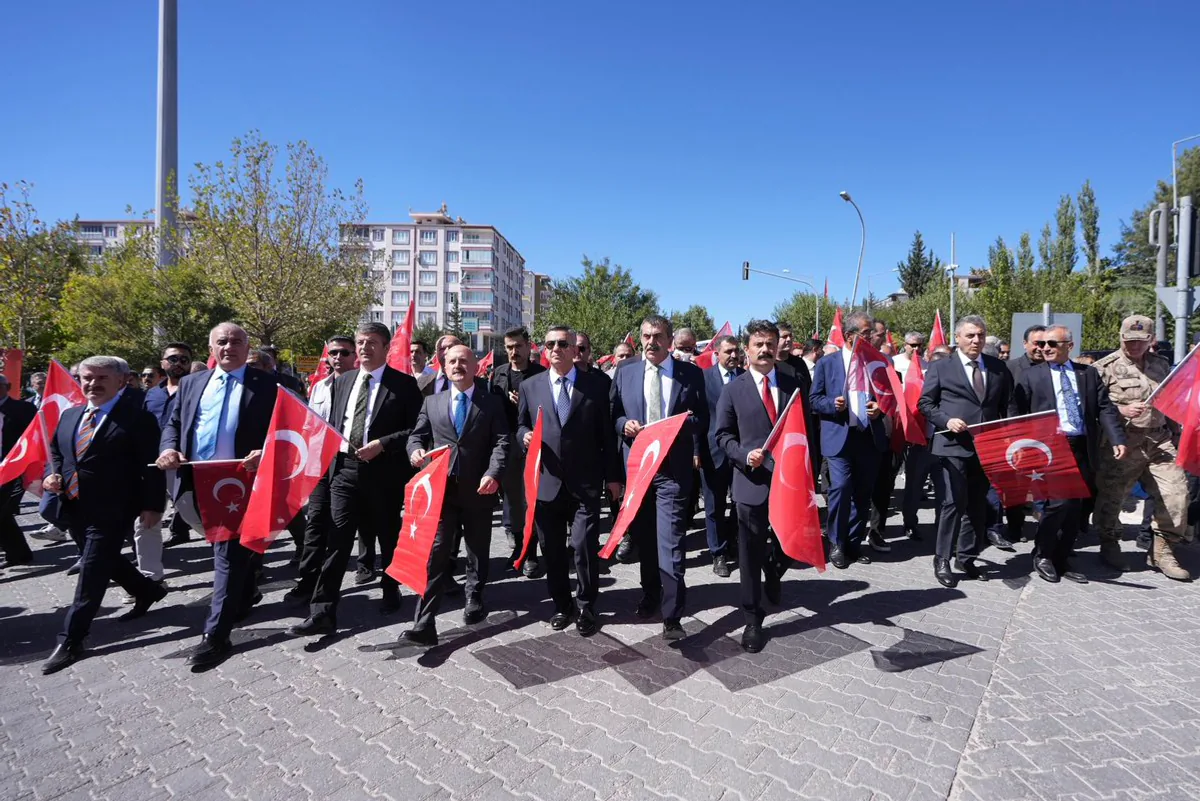 Milli Eğitim Bakanı Tekin, Eğitimde Yaşanan İyileşmeleri Vurguladı Milli Eğitim Bakanı Tekin, Eğitimde Yaşanan İyileşmeleri Vurguladı