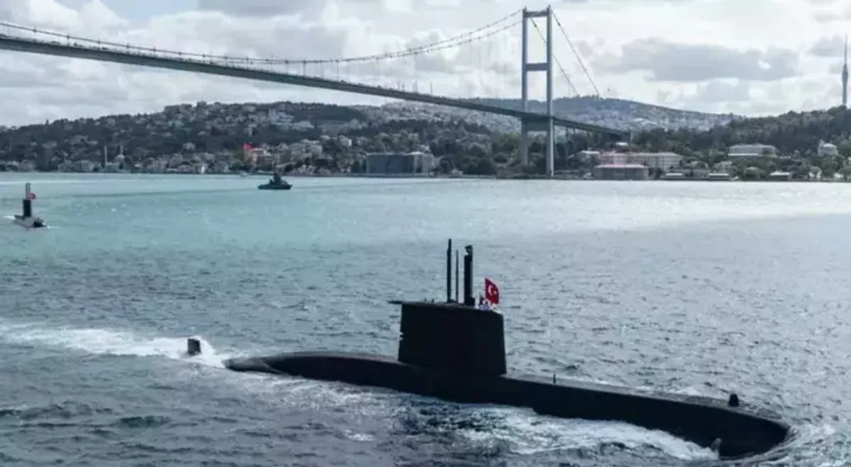Preveze Zaferi'nin Yıl Dönümü İstanbul Boğazı'nda Kutlandı Preveze Zaferi'nin Yıl Dönümü İstanbul Boğazı'nda Kutlandı