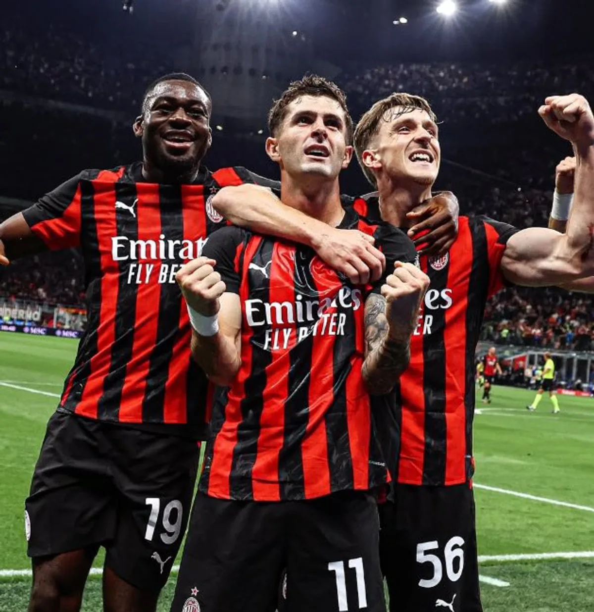 Milan, Napoli'nin Yenilmezlik Serisini Sona Erdirdi Milan, Napoli'nin Yenilmezlik Serisini Sona Erdirdi