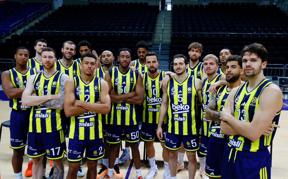Fenerbahçe Beko, EuroLeague'de Yeni Sezona Hazırlanıyor Fenerbahçe Beko, EuroLeague'de Yeni Sezona Hazırlanıyor