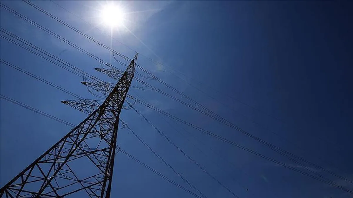 Türkiye'de Elektrik Tüketimi Üretimi Aştı | İthal Kömür İlk Sırada Türkiye'de Elektrik Tüketimi Üretimi Aştı | İthal Kömür İlk Sırada