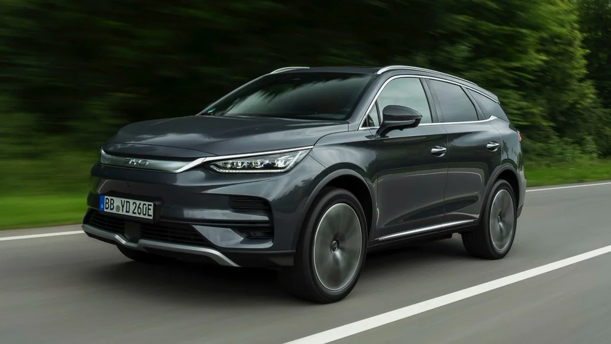BYD Çeyreklik Satışlarında 2020'den Beri İlk Kez Düşüş Yaşadı BYD Çeyreklik Satışlarında 2020'den Beri İlk Kez Düşüş Yaşadı