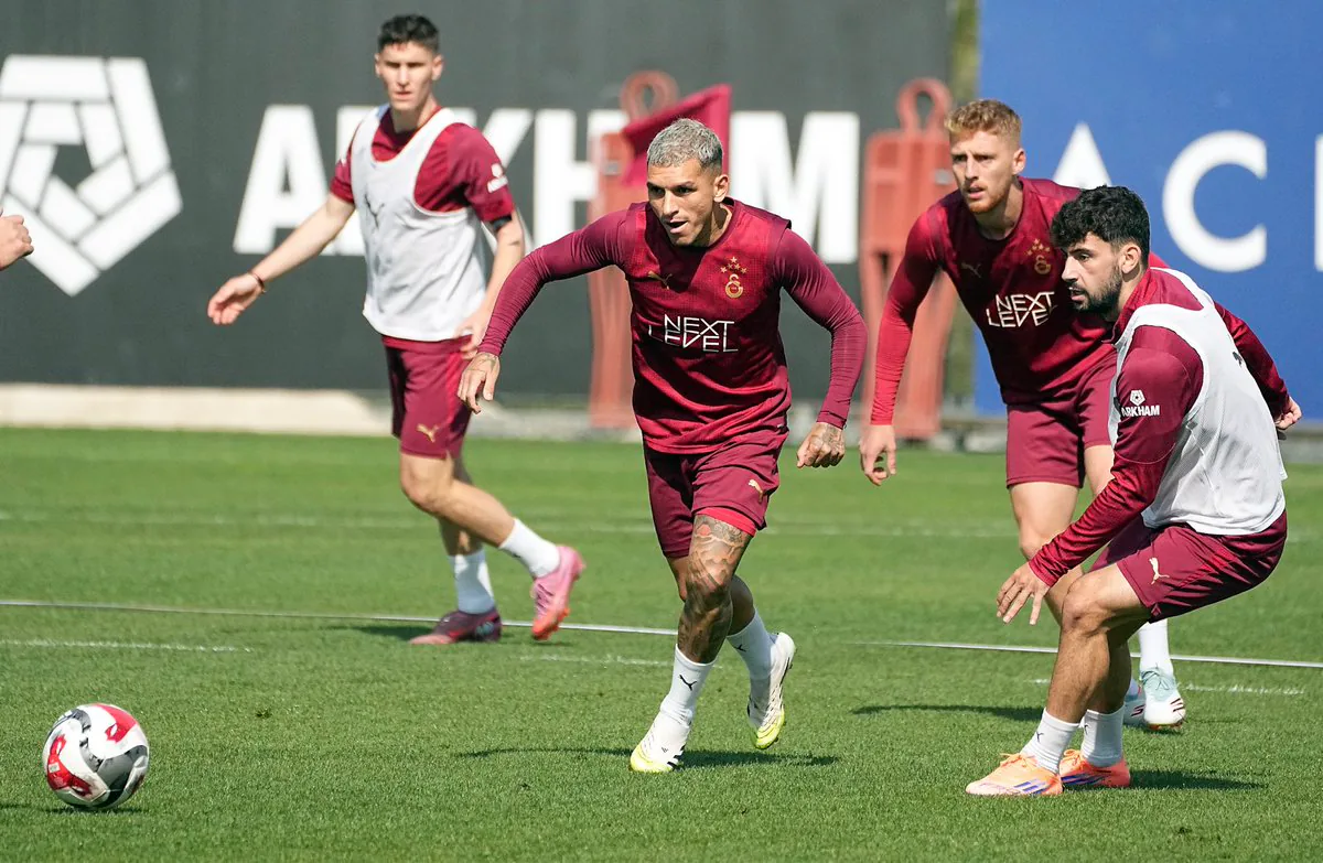 Galatasaray, Beşiktaş Derbisi Hazırlıklarına Başladı Galatasaray, Beşiktaş Derbisi Hazırlıklarına Başladı