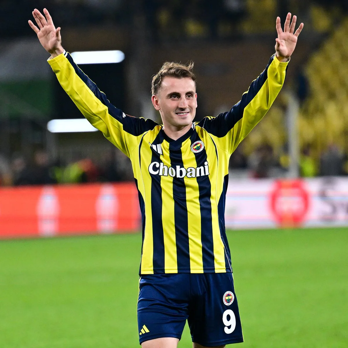 Kerem Aktürkoğlu'dan Futbolcu Değerlendirme Sistemlerine Eleştiri: "İstatistikler Her Şey Değil" Kerem Aktürkoğlu'dan Futbolcu Değerlendirme Sistemlerine Eleştiri: "İstatistikler Her Şey Değil"