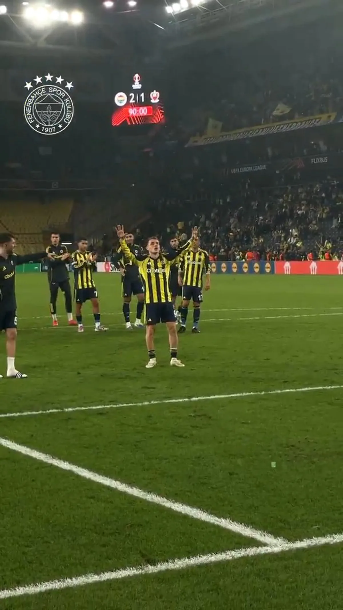 Fenerbahçe, Aktürkoğlu'nun Golleriyle Sahneye Damga Vurdu Fenerbahçe, Aktürkoğlu'nun Golleriyle Sahneye Damga Vurdu