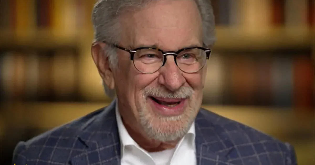 Steven Spielberg'den sarsıcı itiraf: 'Onlar hala burada' Steven Spielberg'den sarsıcı itiraf: 'Onlar hala burada'