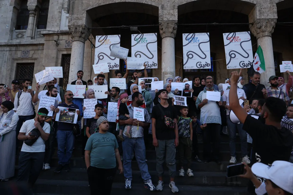 Şam'da Küresel Sumud Filosu'na Destek Gösterisi Düzenlendi Şam'da Küresel Sumud Filosu'na Destek Gösterisi Düzenlendi