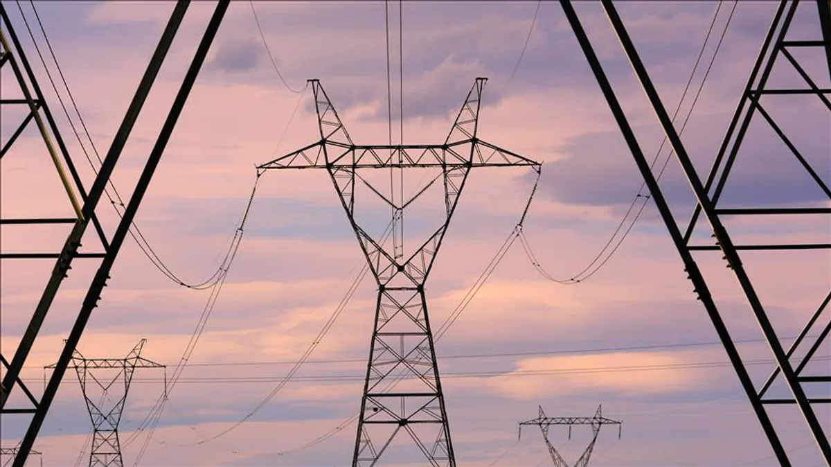 Türkiye'de Elektrik Tüketimi Üretimi Aştı: İthal Kömür İlk Sırada Türkiye'de Elektrik Tüketimi Üretimi Aştı: İthal Kömür İlk Sırada