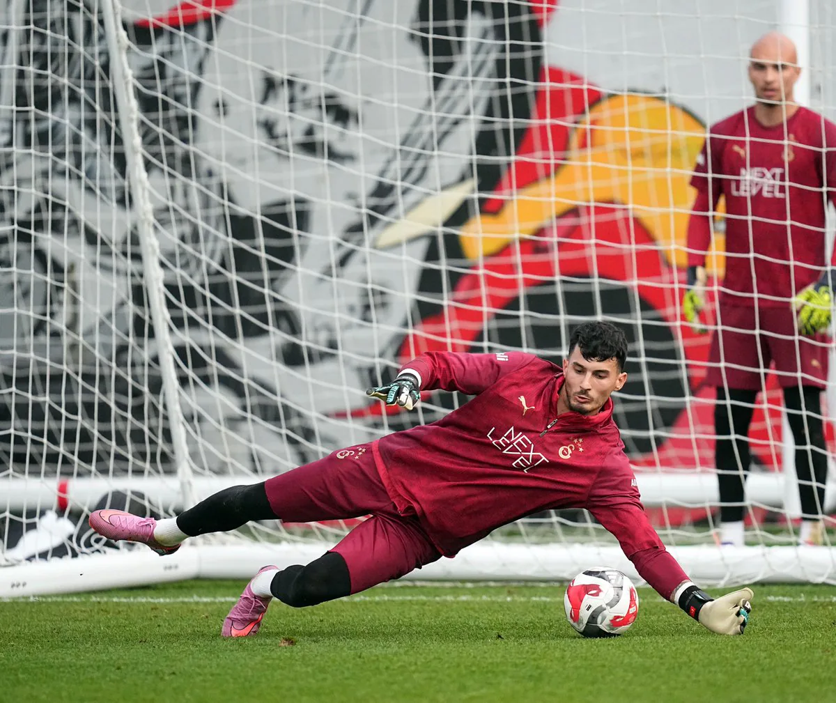 Galatasaray, Beşiktaş Derbisi Hazırlıklarını Tamamladı Galatasaray, Beşiktaş Derbisi Hazırlıklarını Tamamladı