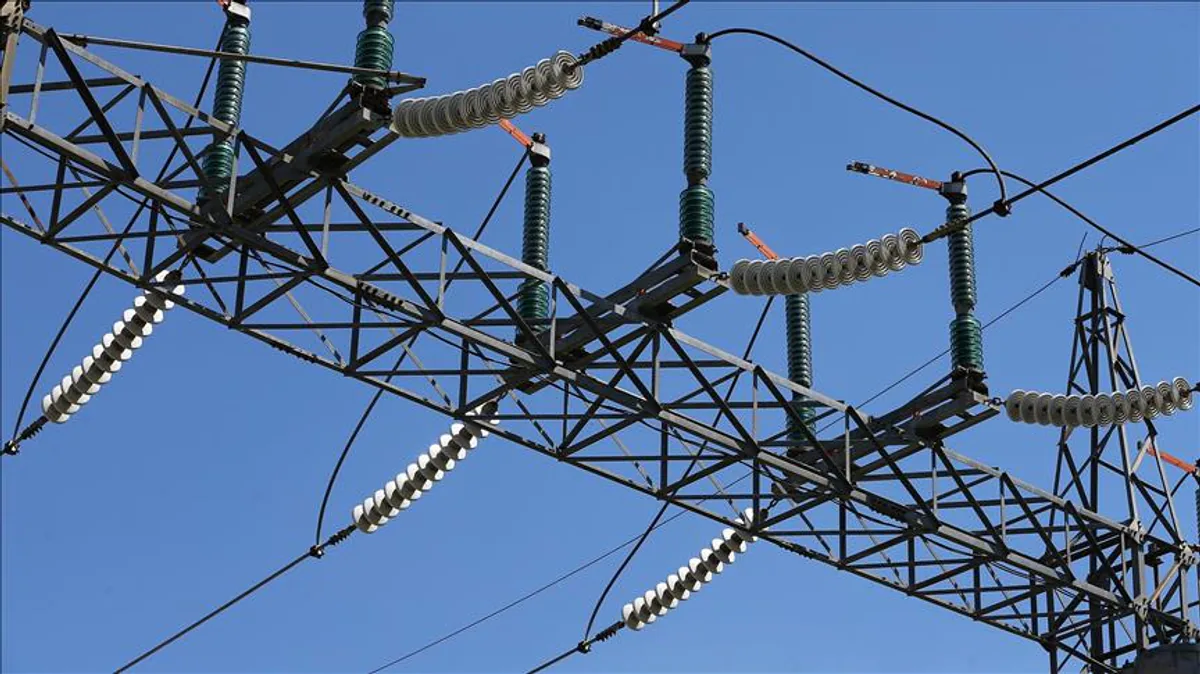 Türkiye'nin Elektrik Üretim ve Tüketiminde İthal Kömür İlk Sırada Türkiye'nin Elektrik Üretim ve Tüketiminde İthal Kömür İlk Sırada