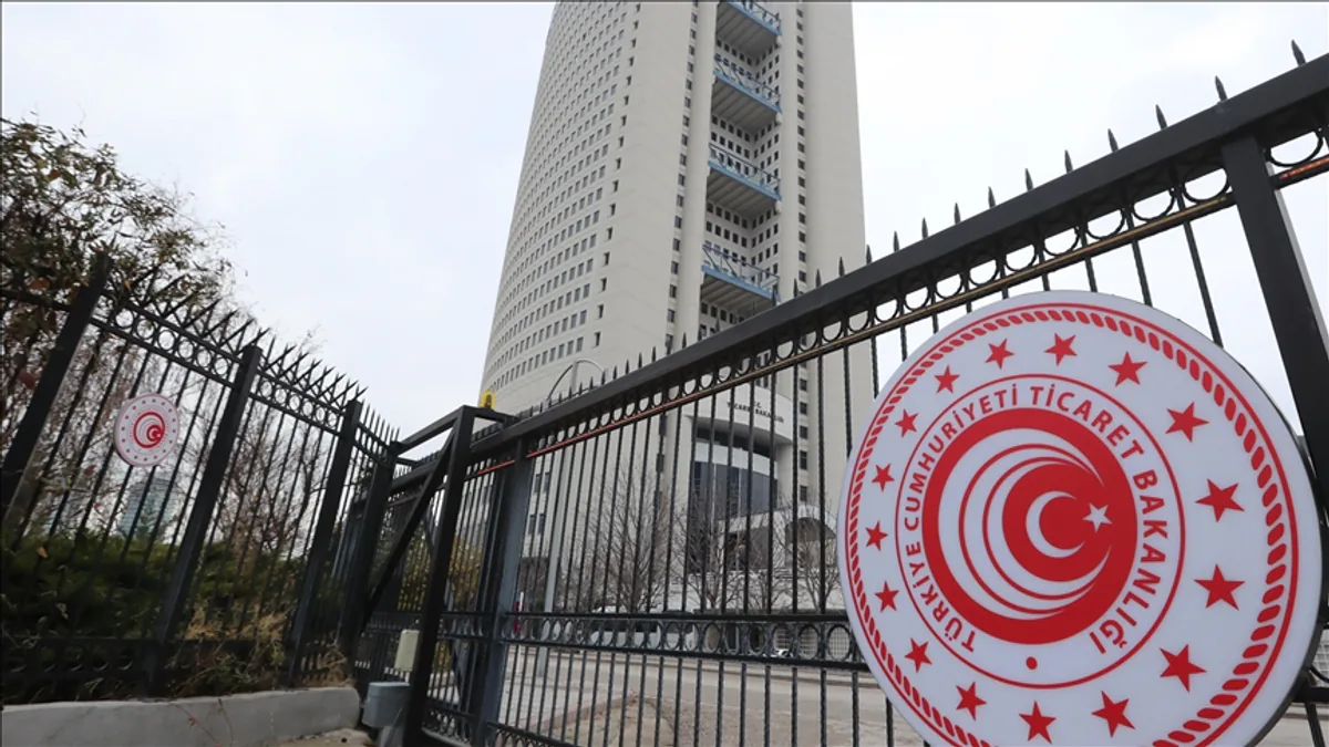 Ticaret Bakanlığı Dış Ticaret Beklenti Anketi: İthalat Endeksi Yükselişte Ticaret Bakanlığı Dış Ticaret Beklenti Anketi: İthalat Endeksi Yükselişte