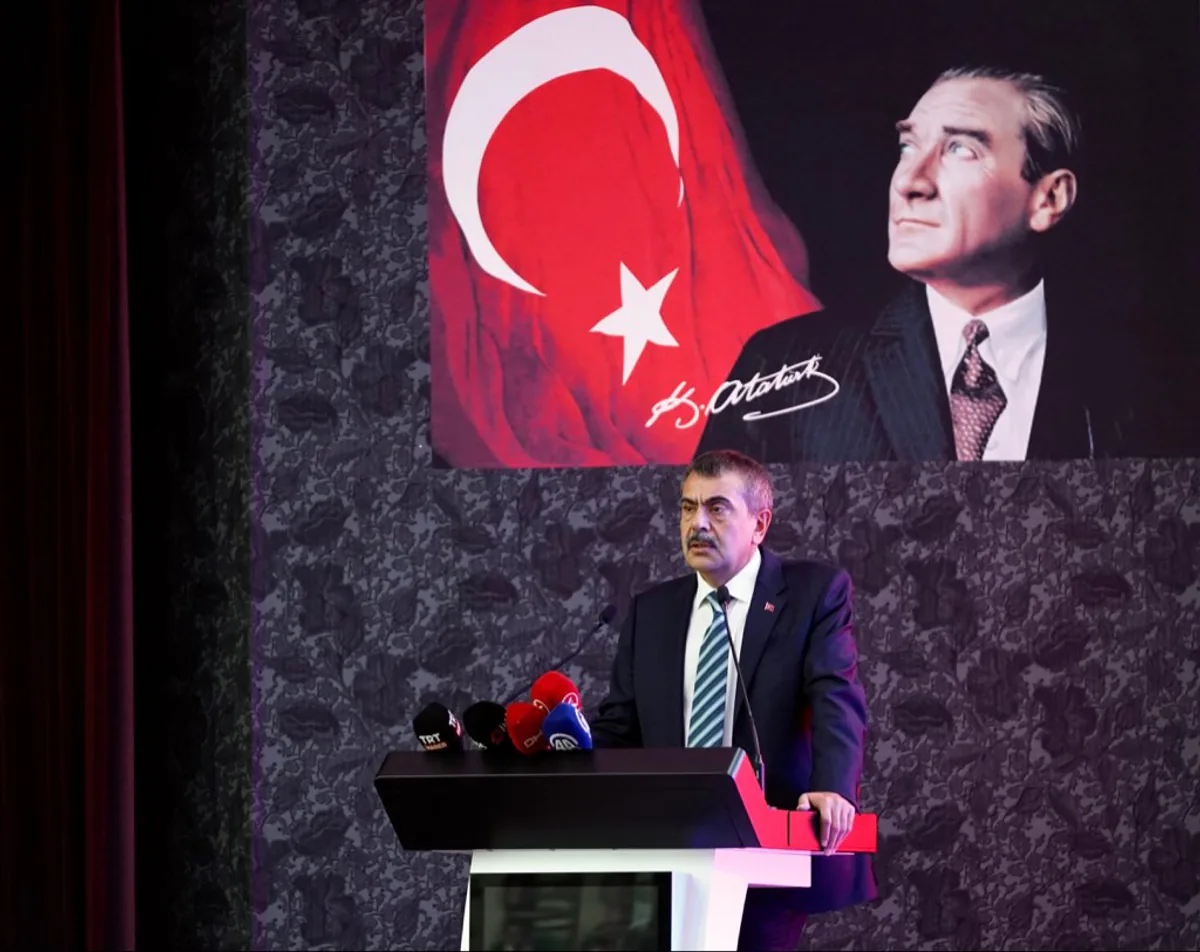 Milli Eğitim Bakanlığı, Öğretmenlerle Doğrudan İletişim Mekanizmasını Güçlendiriyor Milli Eğitim Bakanlığı, Öğretmenlerle Doğrudan İletişim Mekanizmasını Güçlendiriyor