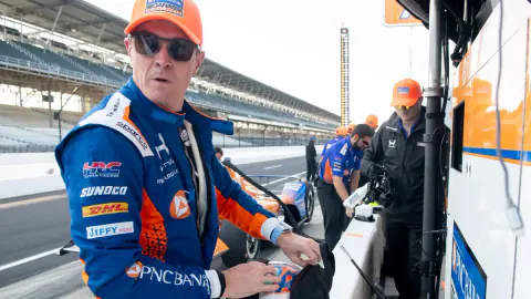 Scott Dixon'dan NASCAR'a 'Uyku' Göndermesi: Yarış Dünyasında Tartışma Başladı Scott Dixon'dan NASCAR'a 'Uyku' Göndermesi: Yarış Dünyasında Tartışma Başladı