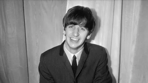 Ringo Starr ve Barbara Bach: 45 Yıllık Evlilik, Bond Kızı ve Davulcu Oğlu Zak Starkey
