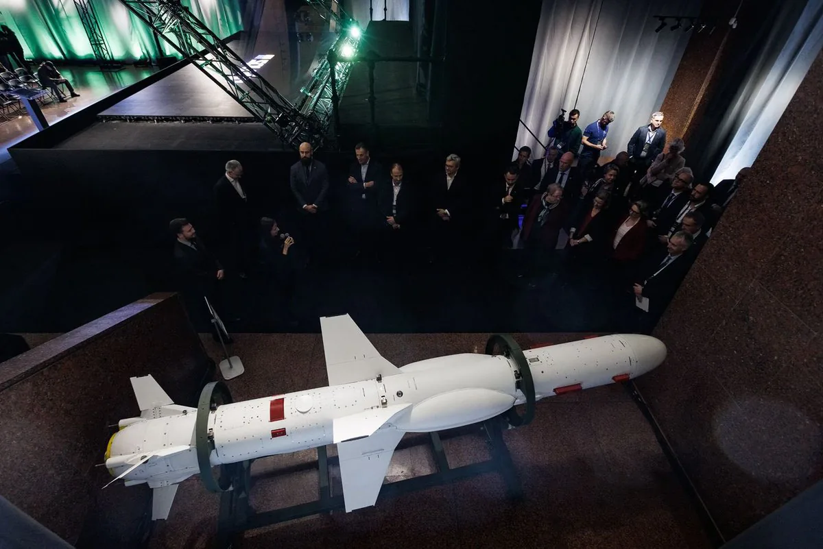 RK 360L Neptune Seyir Füzesi Savunma Sanayinde Öne Çıkıyor RK 360L Neptune Seyir Füzesi Savunma Sanayinde Öne Çıkıyor