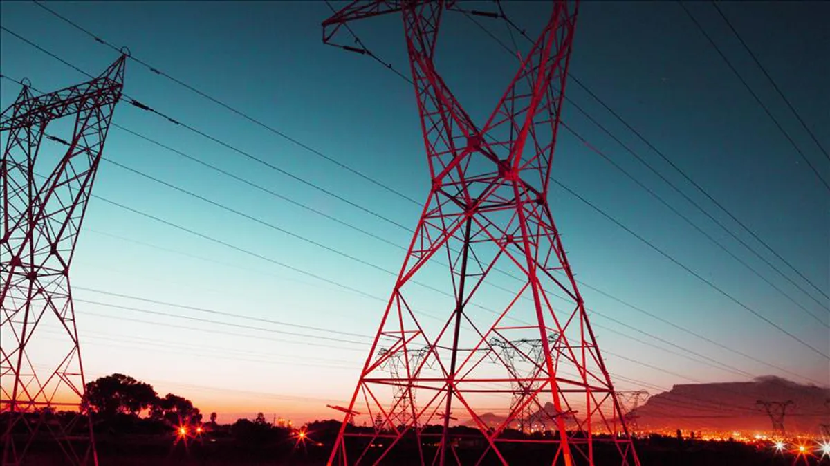 Türkiye'de Elektrik Üretimi ve Tüketimi Açık Verdi Türkiye'de Elektrik Üretimi ve Tüketimi Açık Verdi