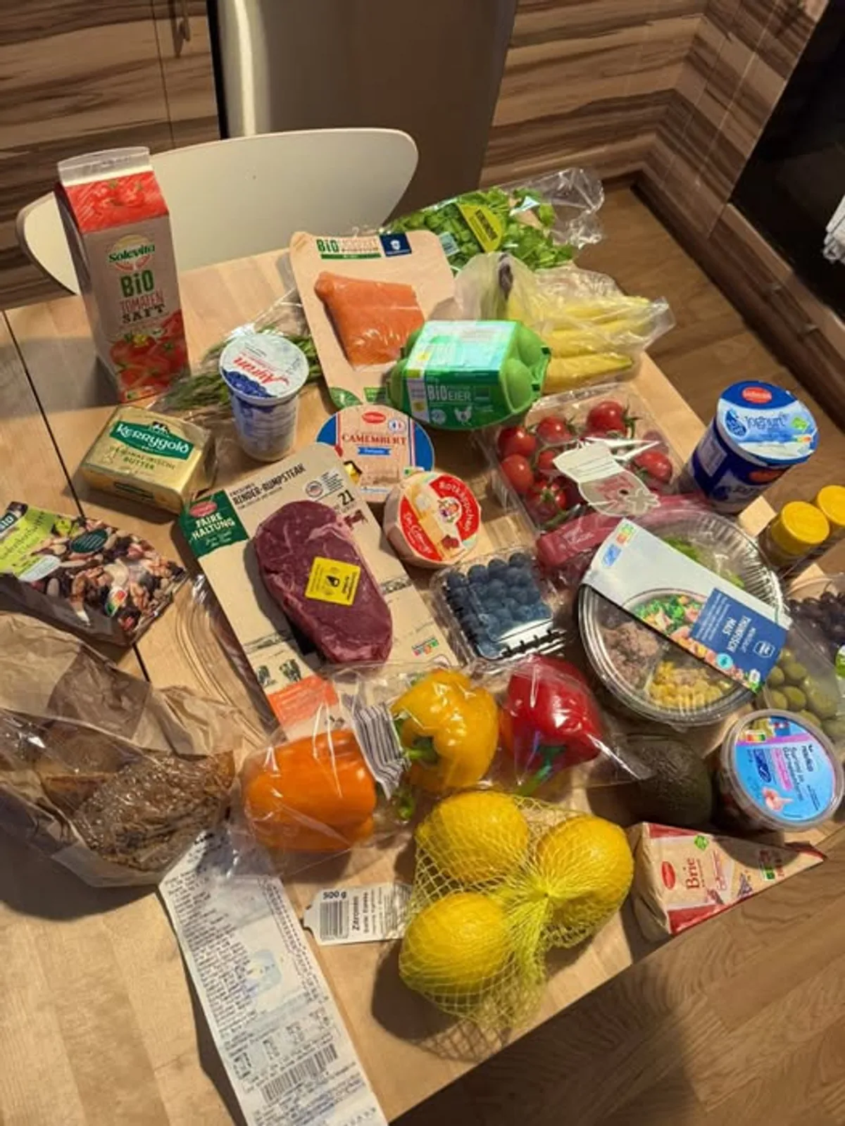 Almanya'da 59 Euro'ya Yapılan Market Alışverişi: İşte Aldıklarımız Almanya'da 59 Euro'ya Yapılan Market Alışverişi: İşte Aldıklarımız