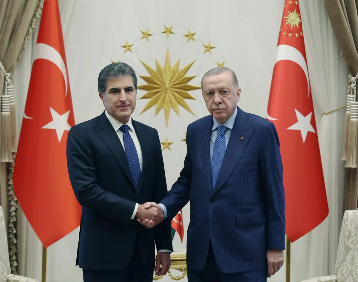 Erdoğan ve Barzani Arasında Önemli Görüşme: İkili İlişkiler ve Bölgesel İş Birliği Gündemde Erdoğan ve Barzani Arasında Önemli Görüşme: İkili İlişkiler ve Bölgesel İş Birliği Gündemde