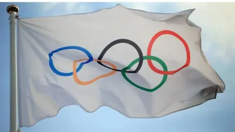 IOC'den Sporculara Tarihi Destek: Olimpiyat Katılımcılarına 10 Bin Dolar Burs