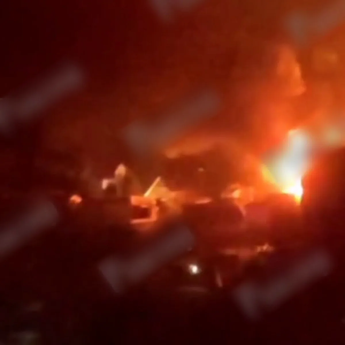 Rus Birlikleri Kiev'e Saldırı Başlattı Rus Birlikleri Kiev'e Saldırı Başlattı