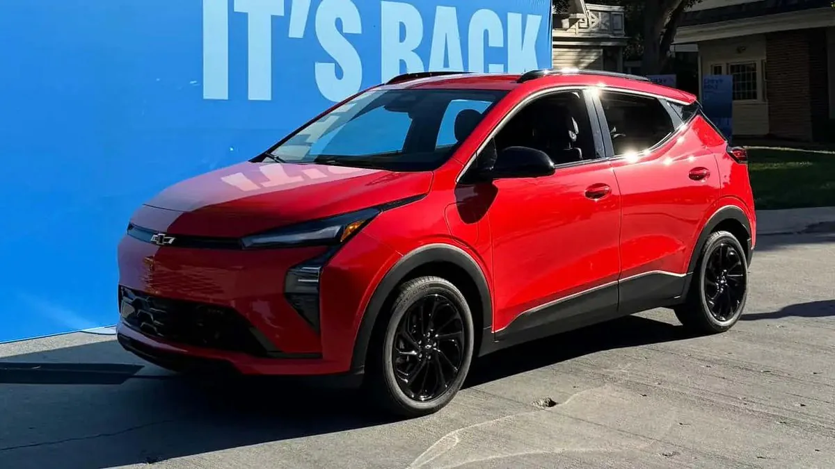 2026 Chevrolet Bolt Tanıtıldı: ABD'nin En Ucuz Elektrikli Otomobili Geliyor 2026 Chevrolet Bolt Tanıtıldı: ABD'nin En Ucuz Elektrikli Otomobili Geliyor