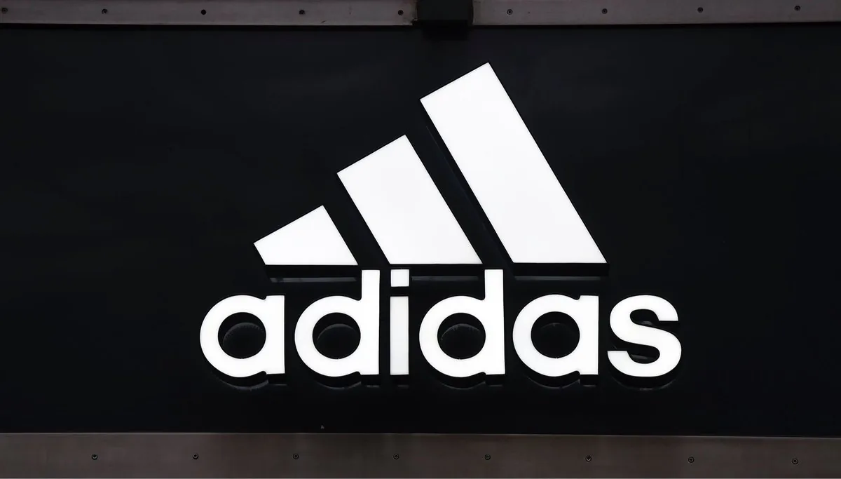 Adidas'a Rekabet Kurulu'ndan 402 Milyon TL Ceza Adidas'a Rekabet Kurulu'ndan 402 Milyon TL Ceza