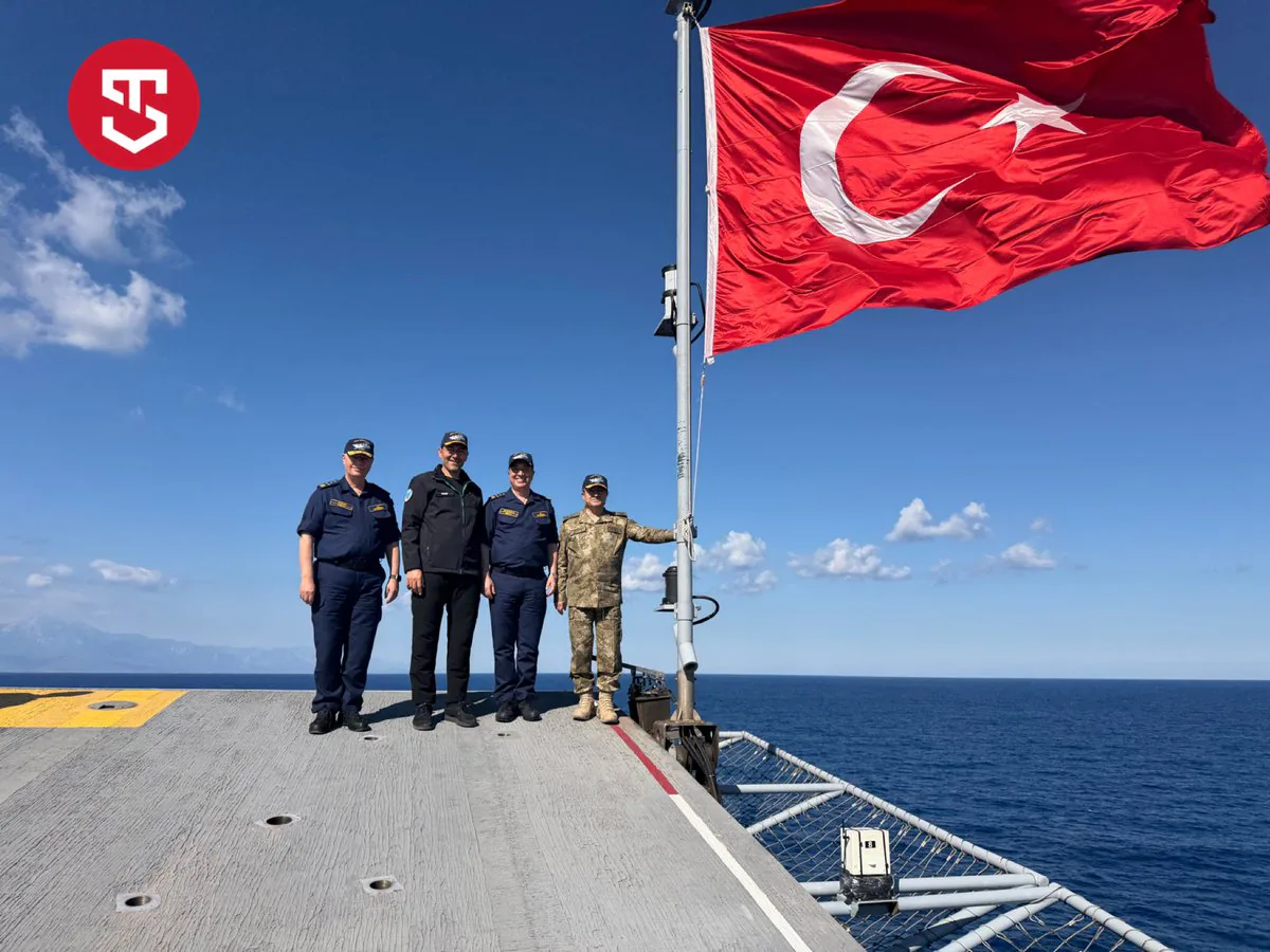 DENİZKURDU-I Tatbikatı'nda TCG ANADOLU Gemisi'nde Üst Düzey Ziyaret DENİZKURDU-I Tatbikatı'nda TCG ANADOLU Gemisi'nde Üst Düzey Ziyaret