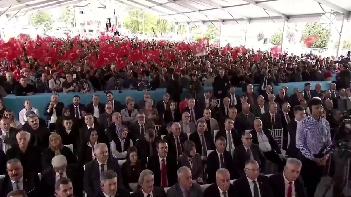 Rize'ye 23 Yılda 7,2 Milyar Liralık Sağlık Yatırımı: Şehir Hastanesi 2026'da Açılıyor Rize'ye 23 Yılda 7,2 Milyar Liralık Sağlık Yatırımı: Şehir Hastanesi 2026'da Açılıyor