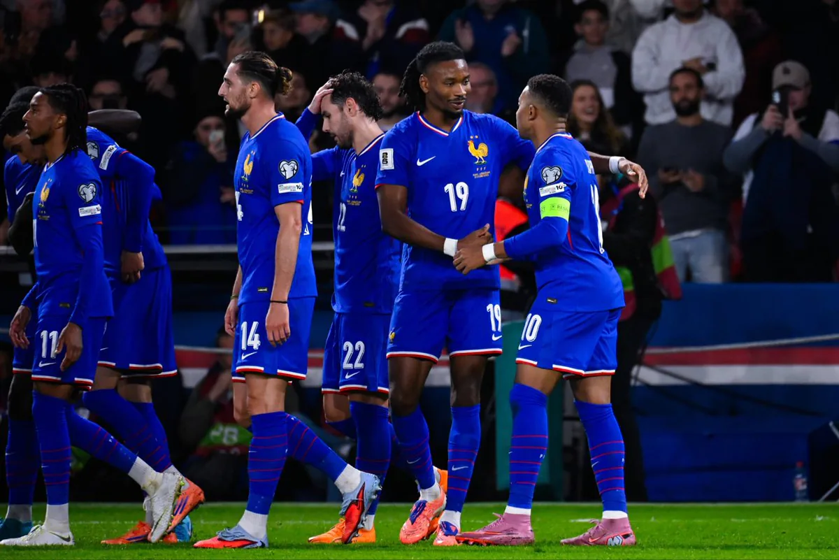 Fransa, Azerbaycan'ı 3-0 Mağlup Etti | Mbappé ve Rabiot Farkı Attı Fransa, Azerbaycan'ı 3-0 Mağlup Etti | Mbappé ve Rabiot Farkı Attı