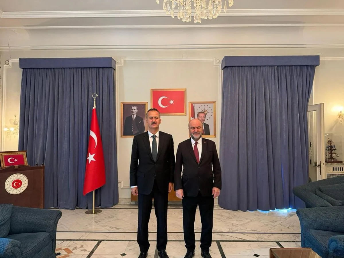 Savunma Sanayii Başkanı Haluk Görgün, Şam'da Resmi Ziyaretlerde Bulundu Savunma Sanayii Başkanı Haluk Görgün, Şam'da Resmi Ziyaretlerde Bulundu